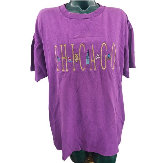 Delta Tops - Vintage 90's single Stitch Delta Purple Embroidered Chicago Graphic T-Shirt XL
